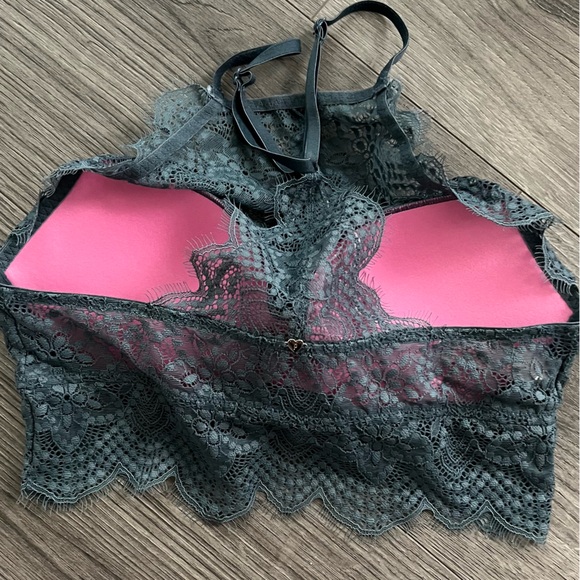 High neck eyelash lace push up bralette Victoria’s Secret pink gray color - Picture 2 of 3